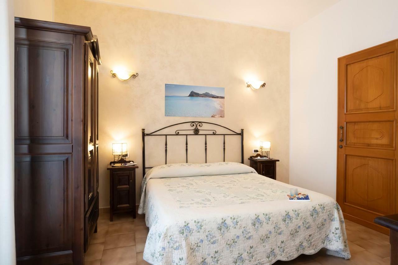 Frühstückspension Alba Marina B&B 3*